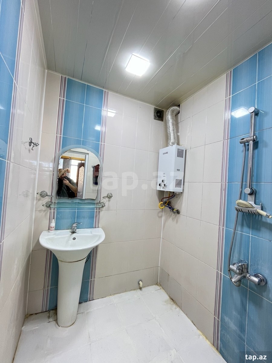 3-otaqlı mənzil, M.Əcəmi m., 70 m² (25)