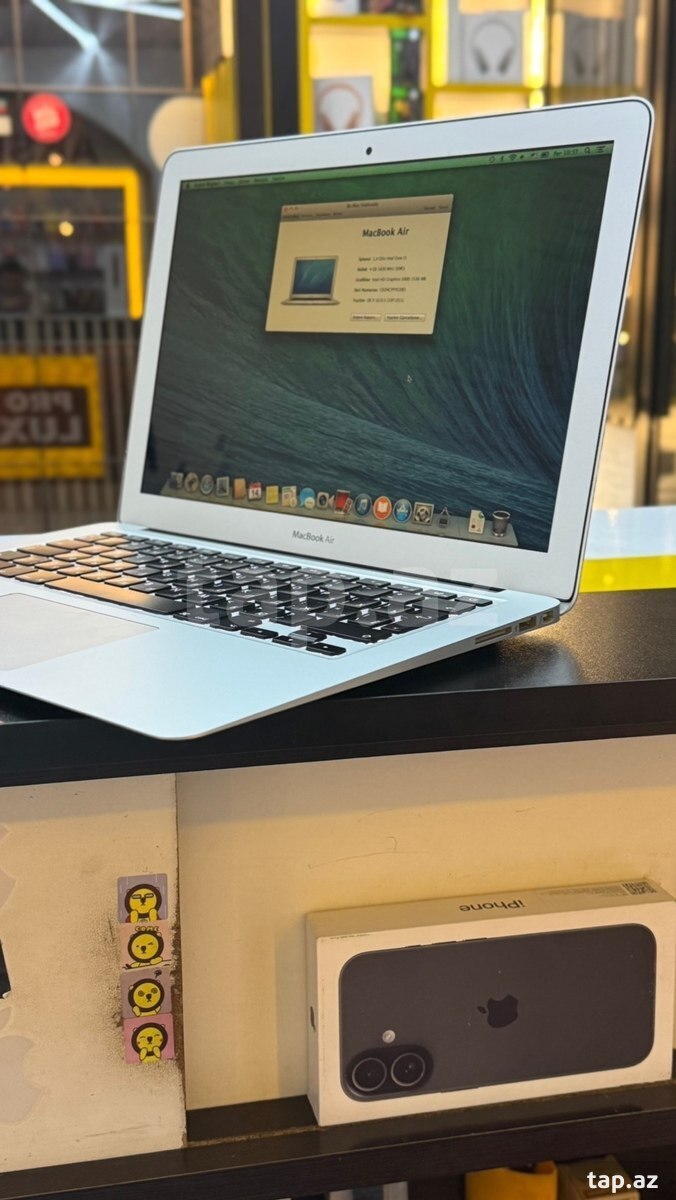 Apple MacBook Air i5 (2)