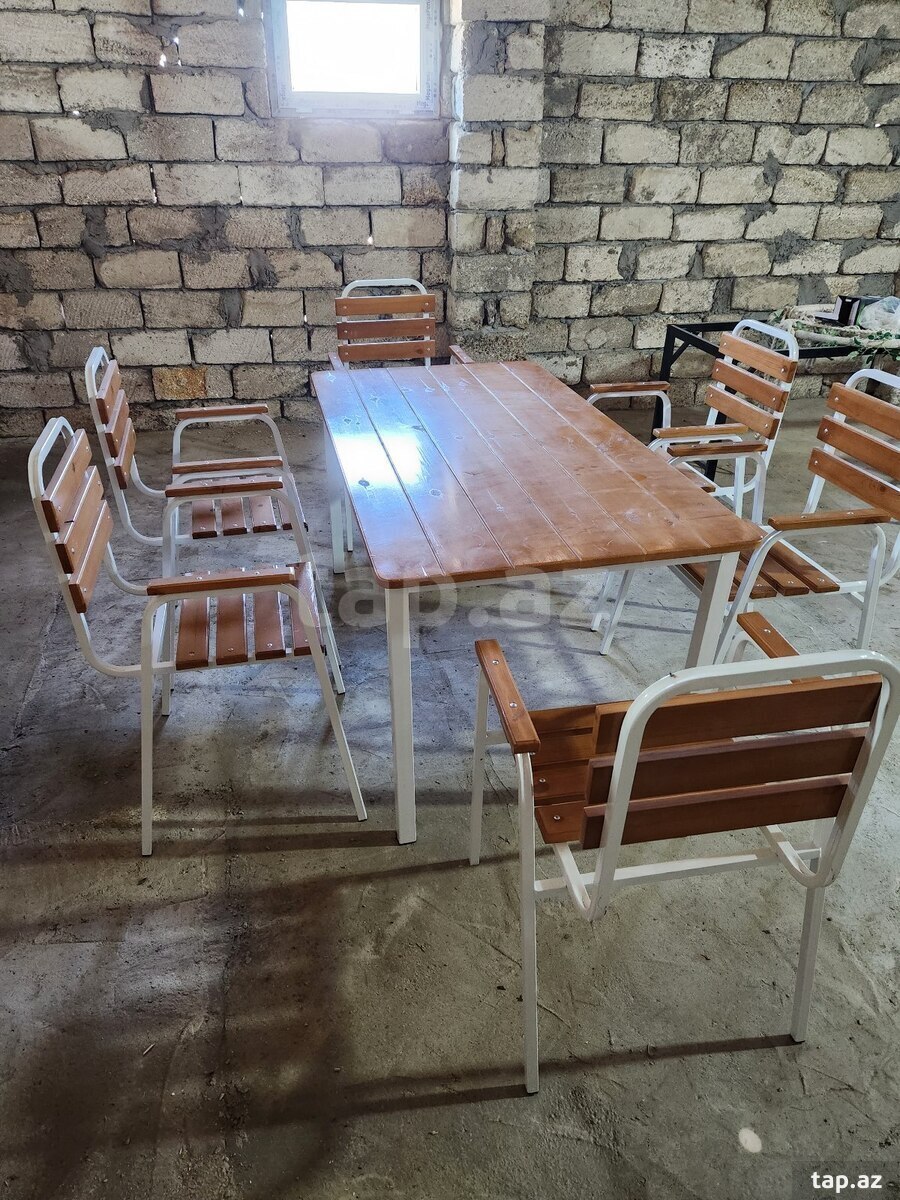 Masa və oturacaqlar (15)