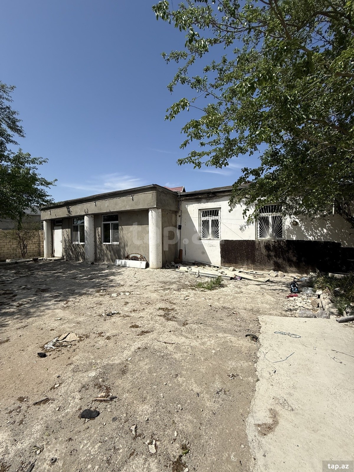 Bağ evi, Novxanı bağları.