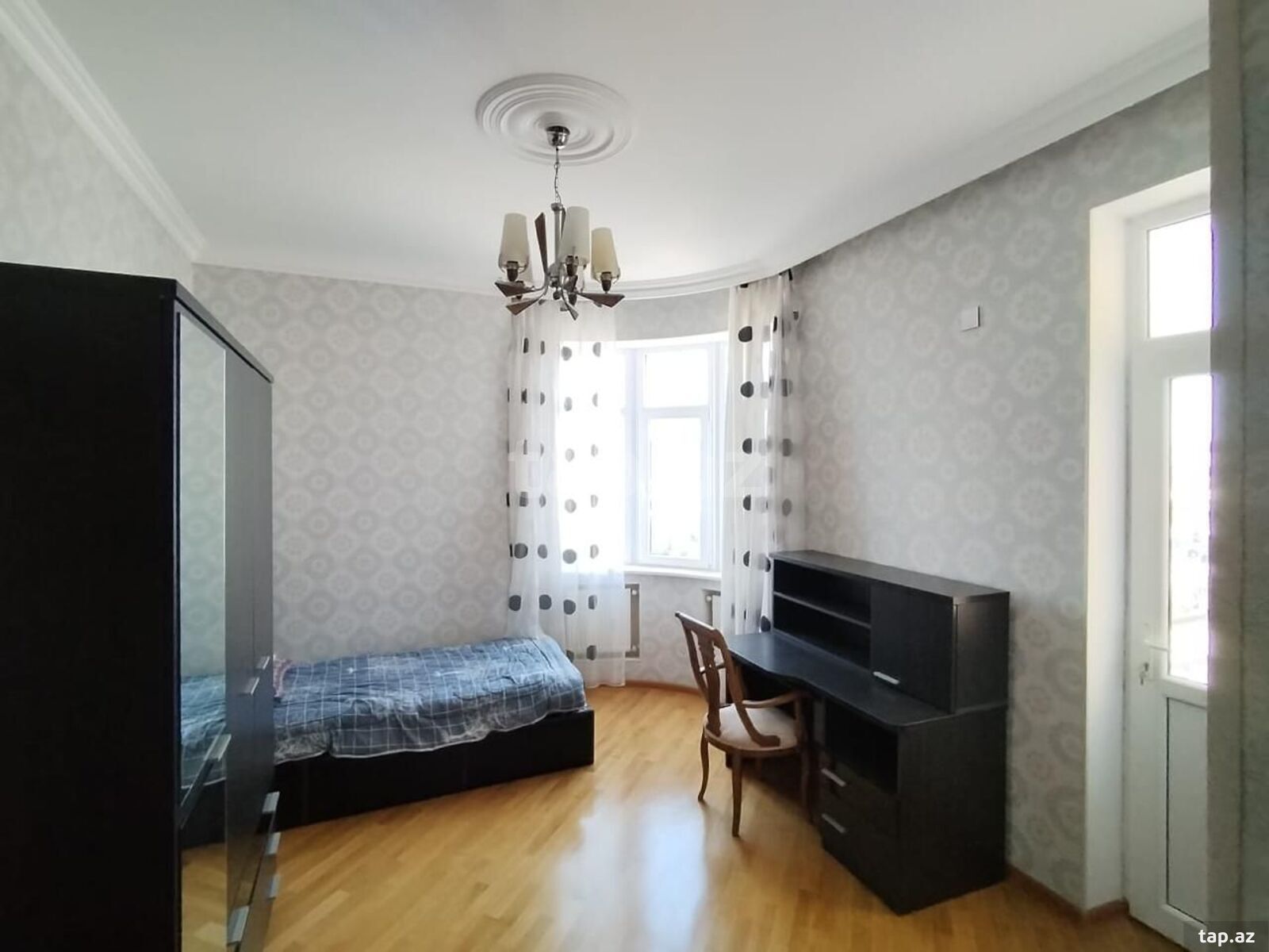 3-otaqlı yeni tikili kirayə verilir, İ. Qutqaşınlı küç., 150 m² (5)