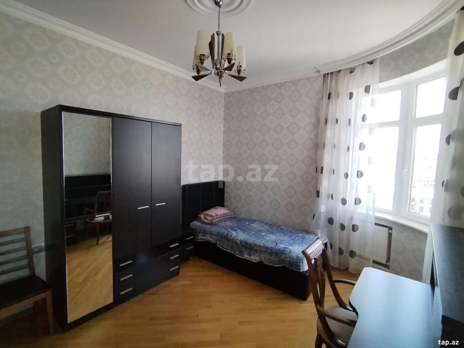 3-otaqlı yeni tikili kirayə verilir, İ. Qutqaşınlı küç., 150 m² (8)
