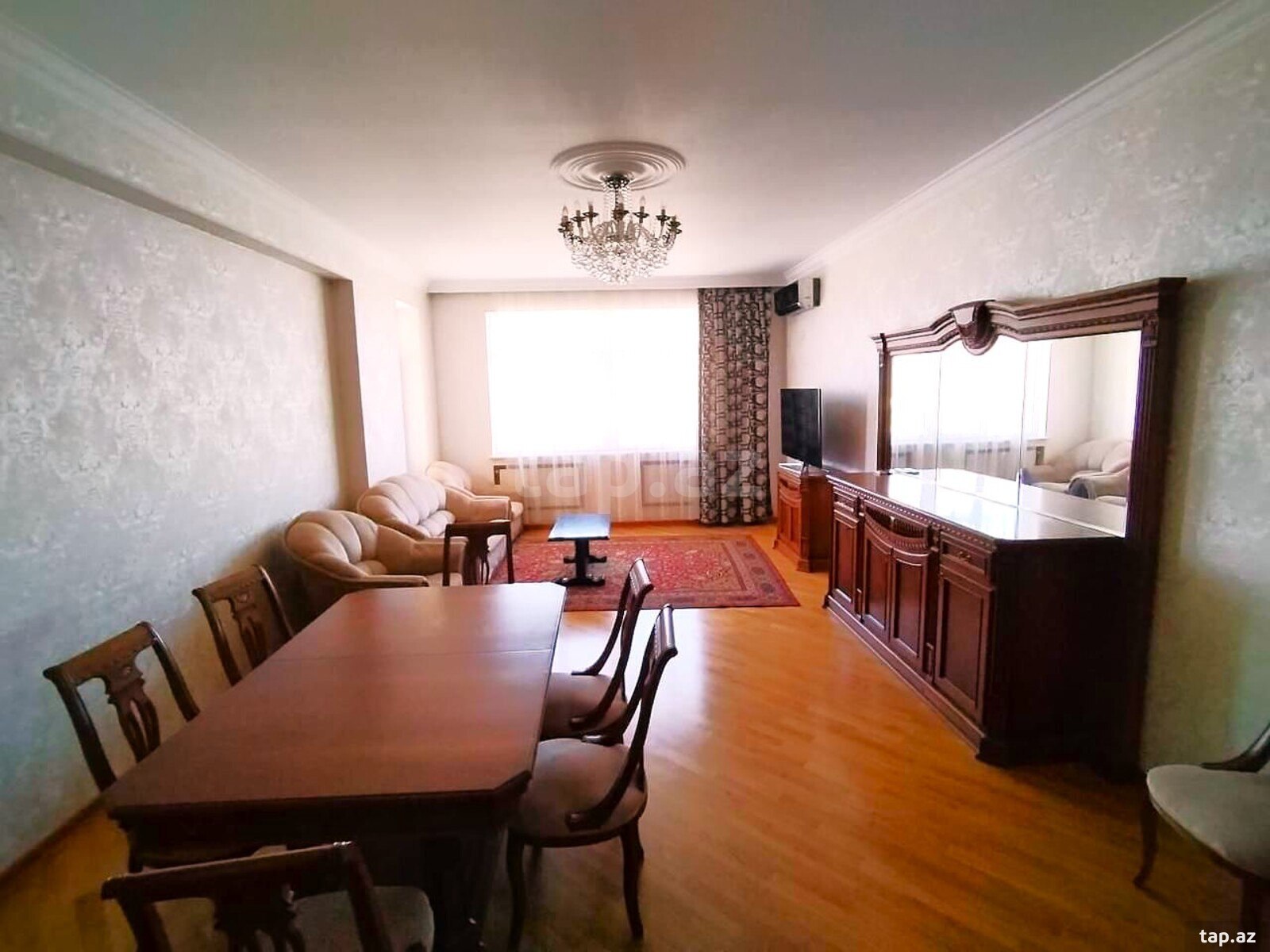 3-otaqlı yeni tikili kirayə verilir, İ. Qutqaşınlı küç., 150 m²