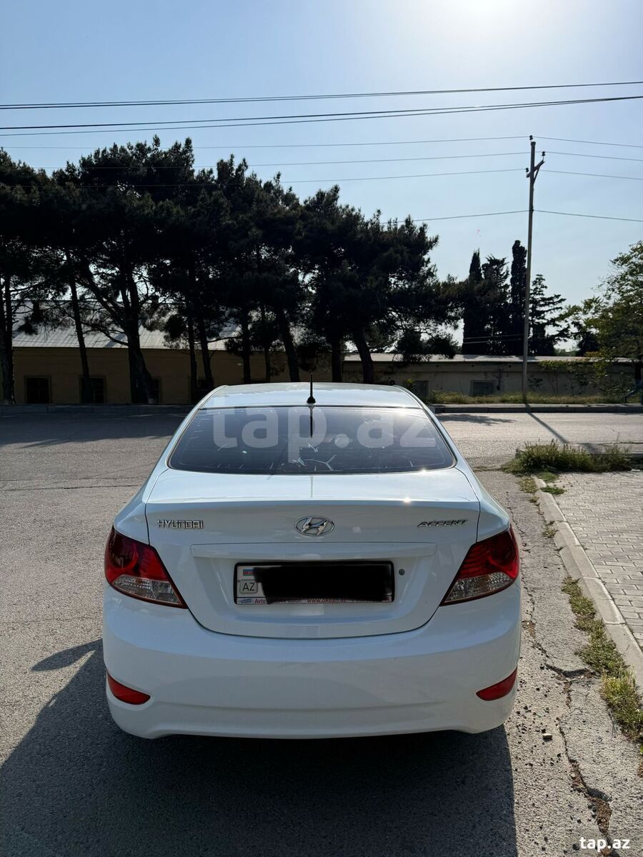Hyundai Accent, 2012 il (4)