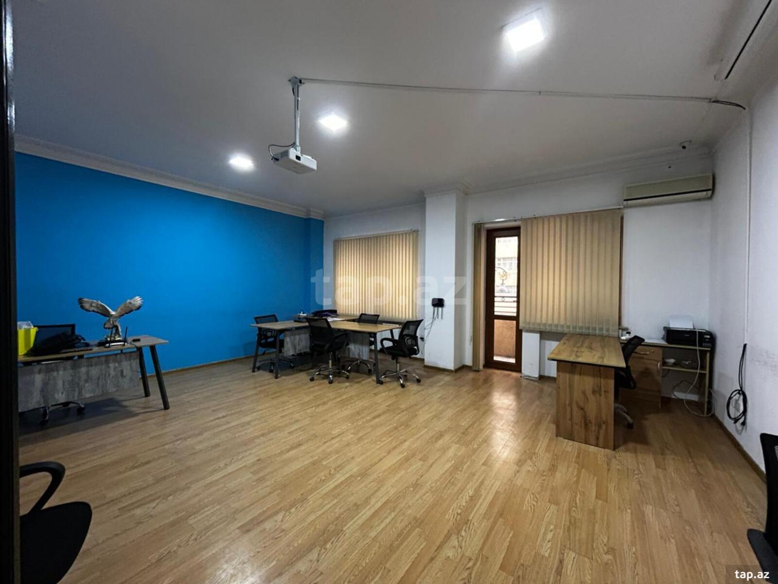 Ofis icarəyə verilir, Azadlıq pr. (3)