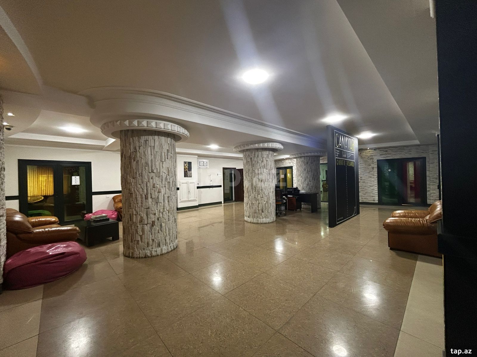 Ofis icarəyə verilir, Azadlıq pr.