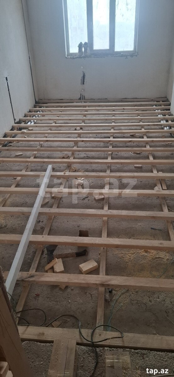 Parket və laminat ustası (22)