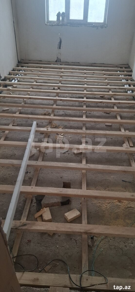 Parket və laminat ustası (21)