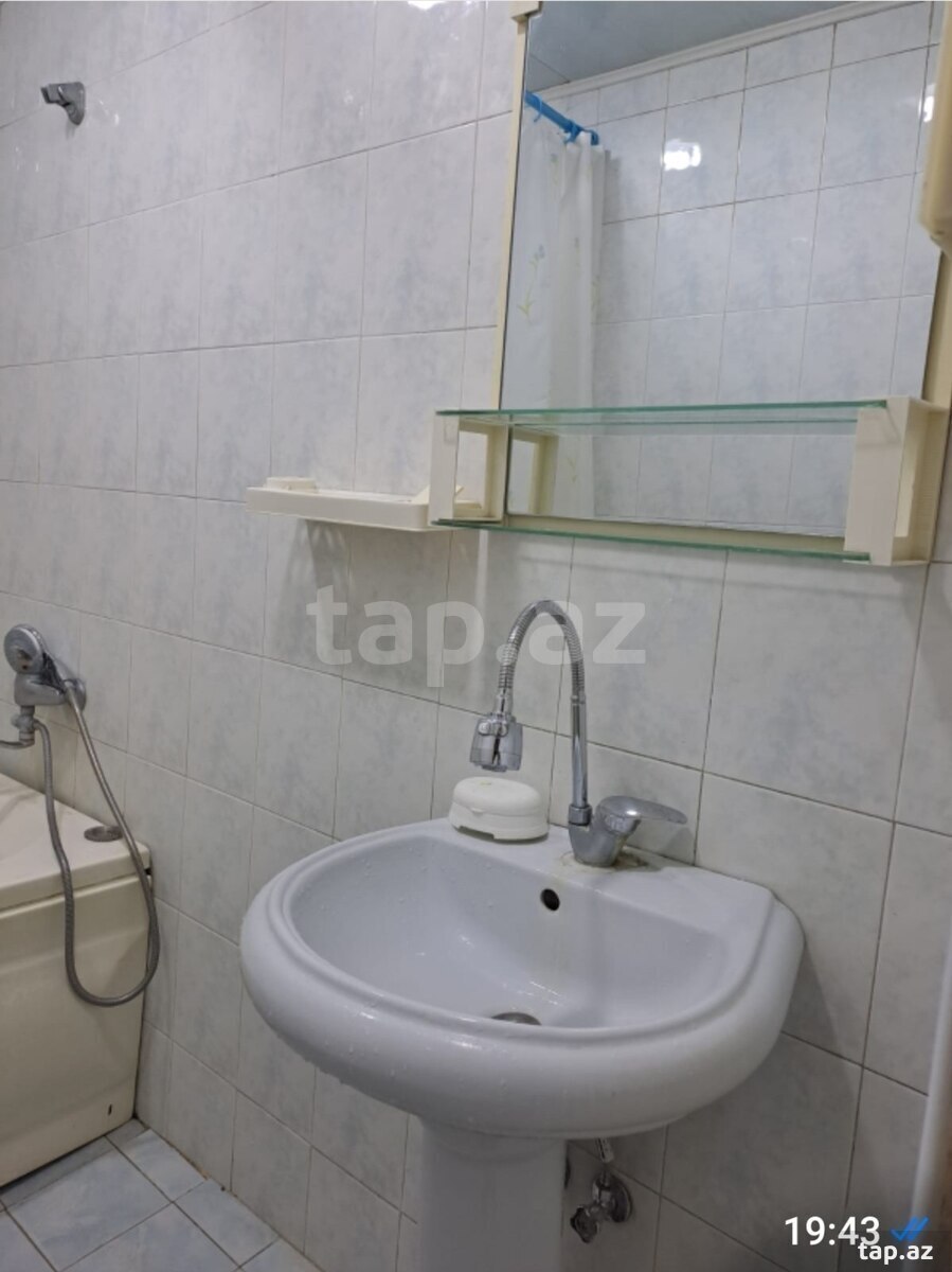 2-otaqlı mənzil kirayə verilir, 8-ci mkr., 65 m² (14)