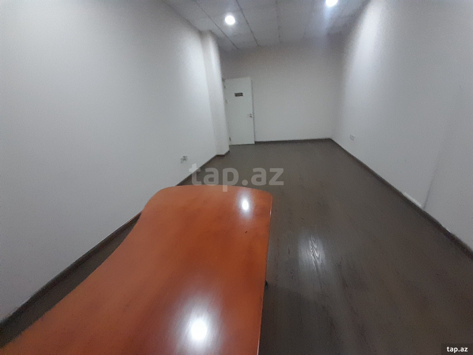 Ofis icarəyə verilir, Əhməd Rəcəbli küç. (7)