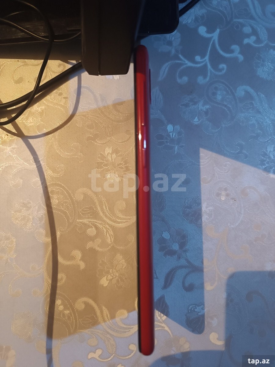 Samsung Galaxy A10 Red 32GB/2GB (3)