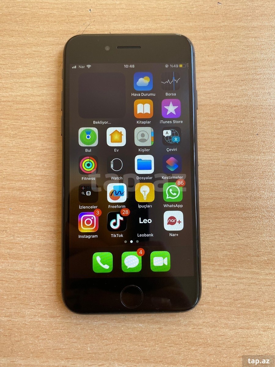 Apple iPhone 8 Space Gray 256GB (2)