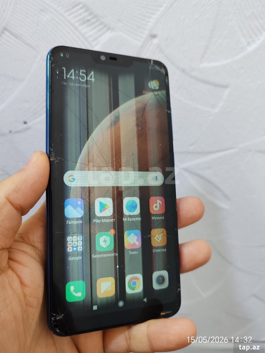 Xiaomi Mi 8 Lite Aurora Blue 64GB/4GB (2)