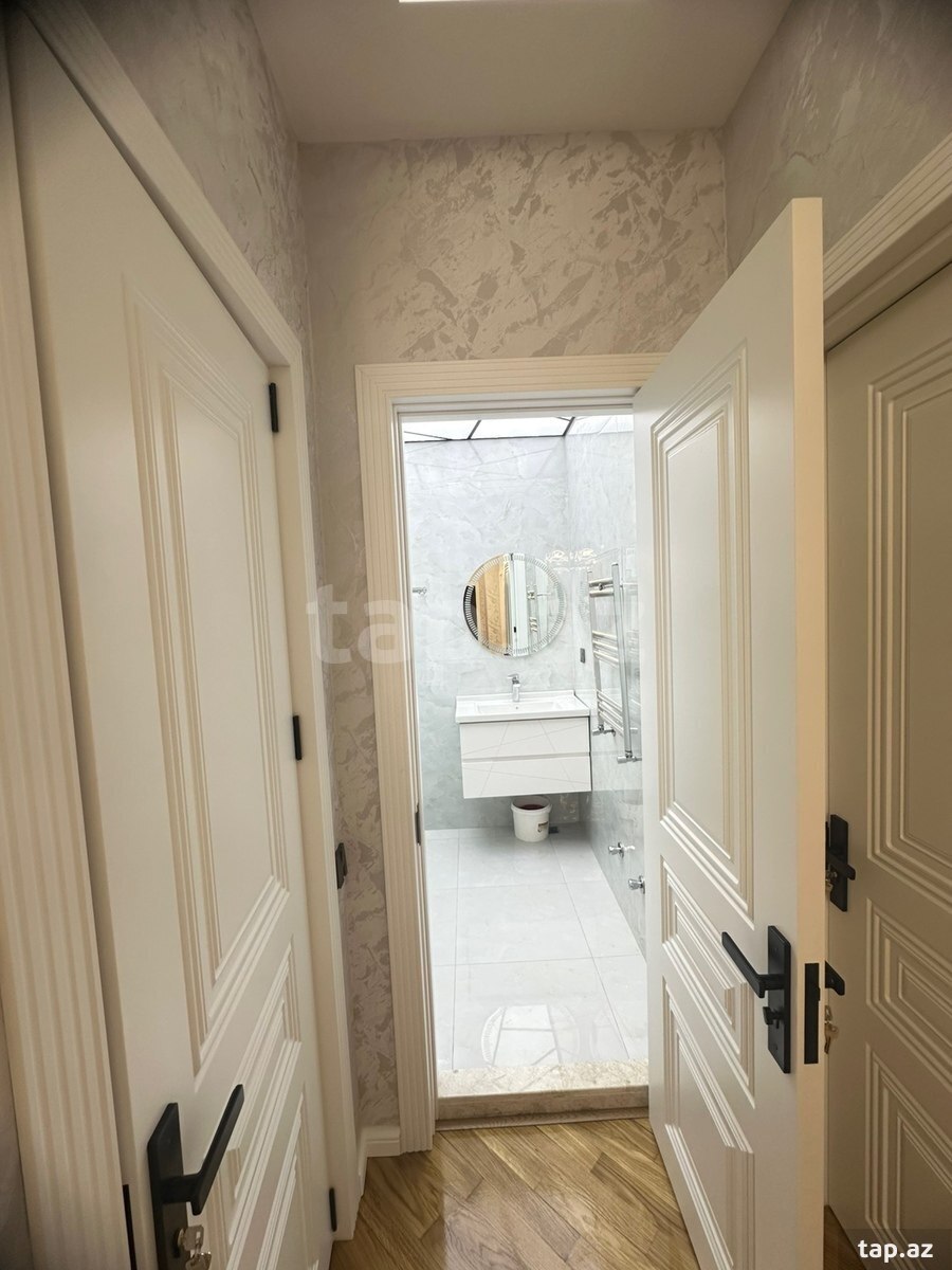 3-otaqlı yeni tikili, 8 mkr., 124 m² (12)