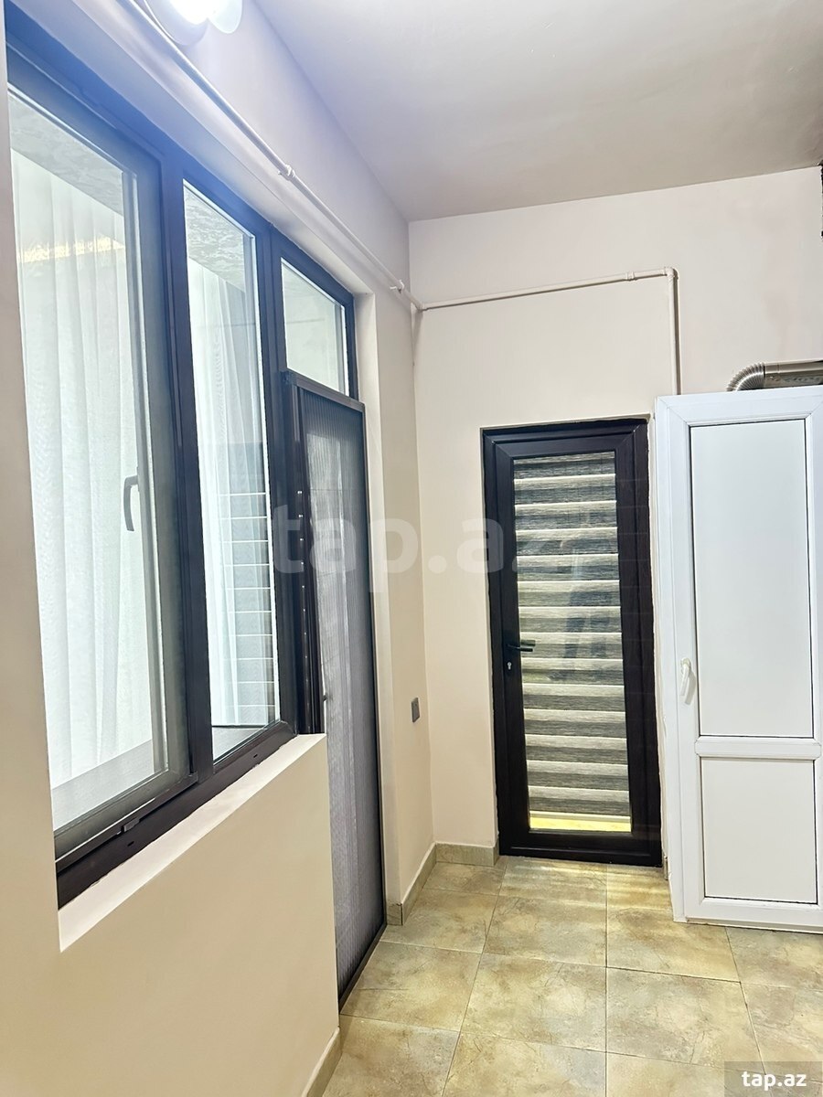 3-otaqlı yeni tikili, 8 mkr., 124 m² (8)