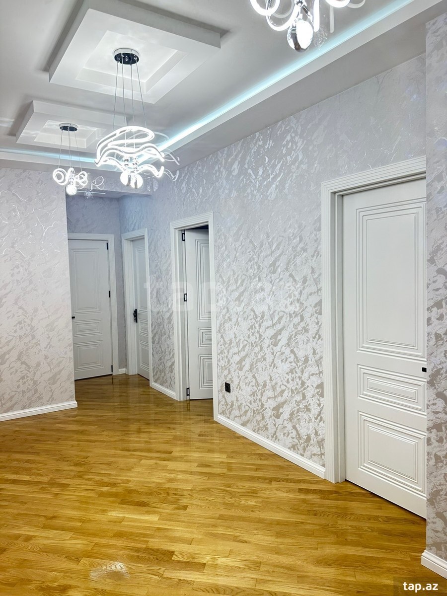 3-otaqlı yeni tikili, 8 mkr., 124 m² (5)