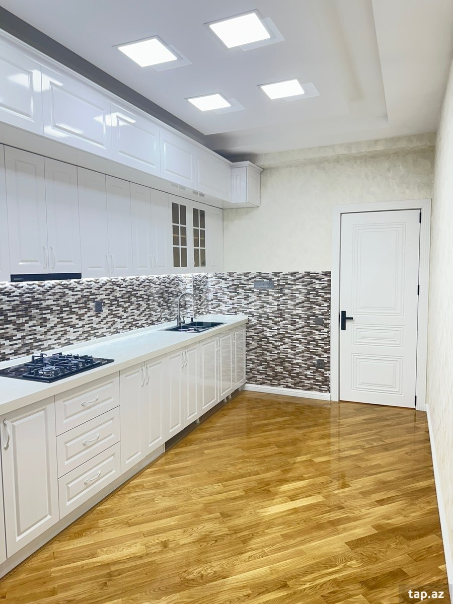 3-otaqlı yeni tikili, 8 mkr., 124 m² (17)