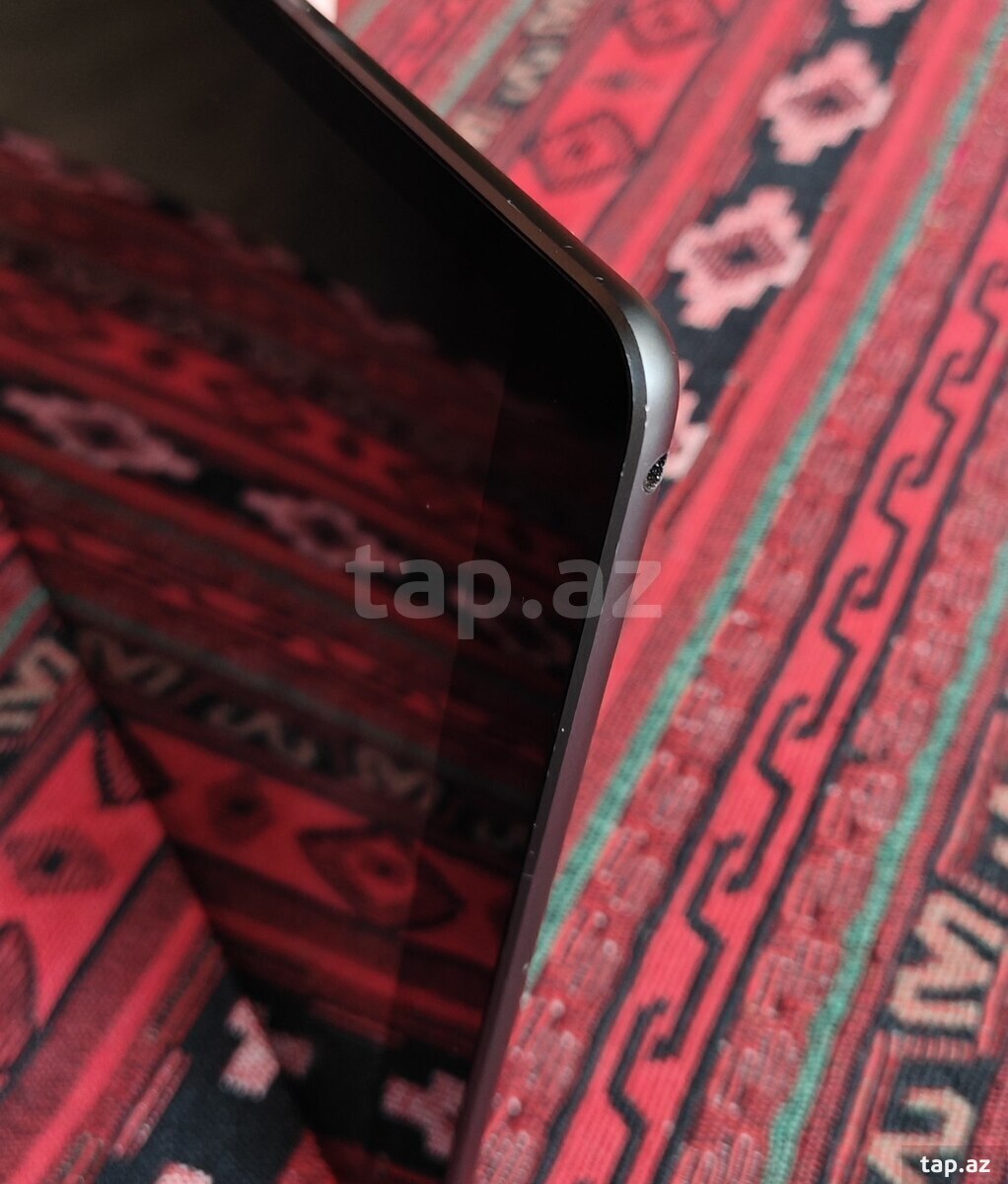 apple iPad 8-th 2020 (8)