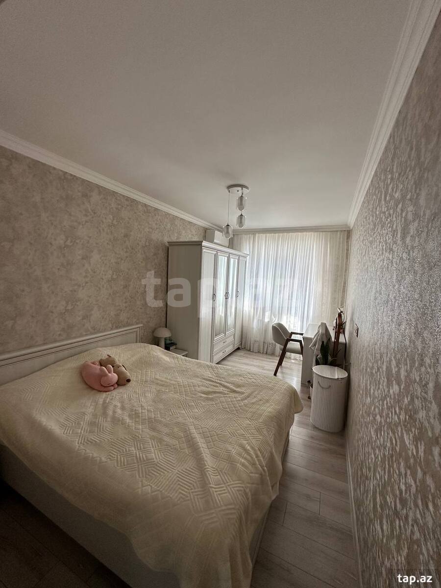 4-otaqlı mənzil, Neftçilər m., 110 m² (2)