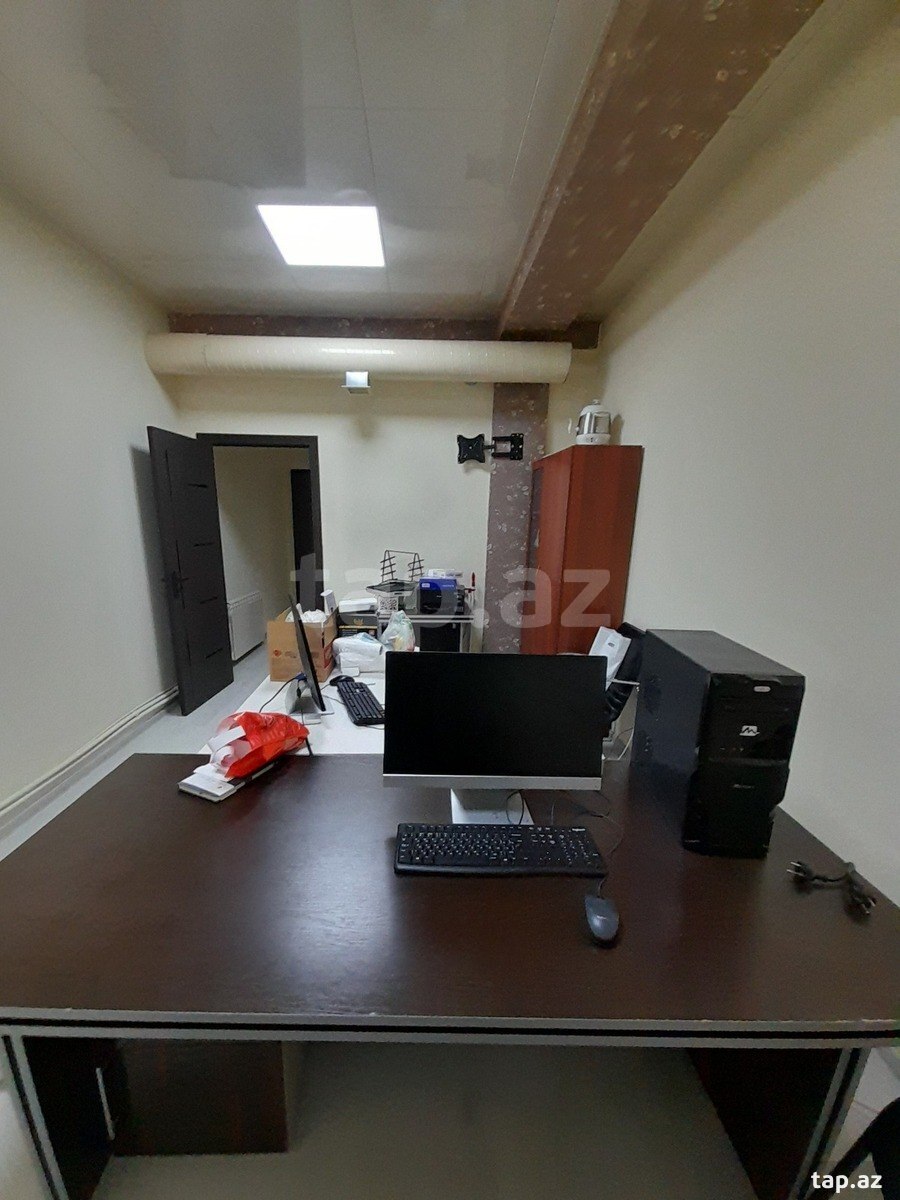 Ofis icarəyə verilir, Əhməd Rəcəbli küç. (4)