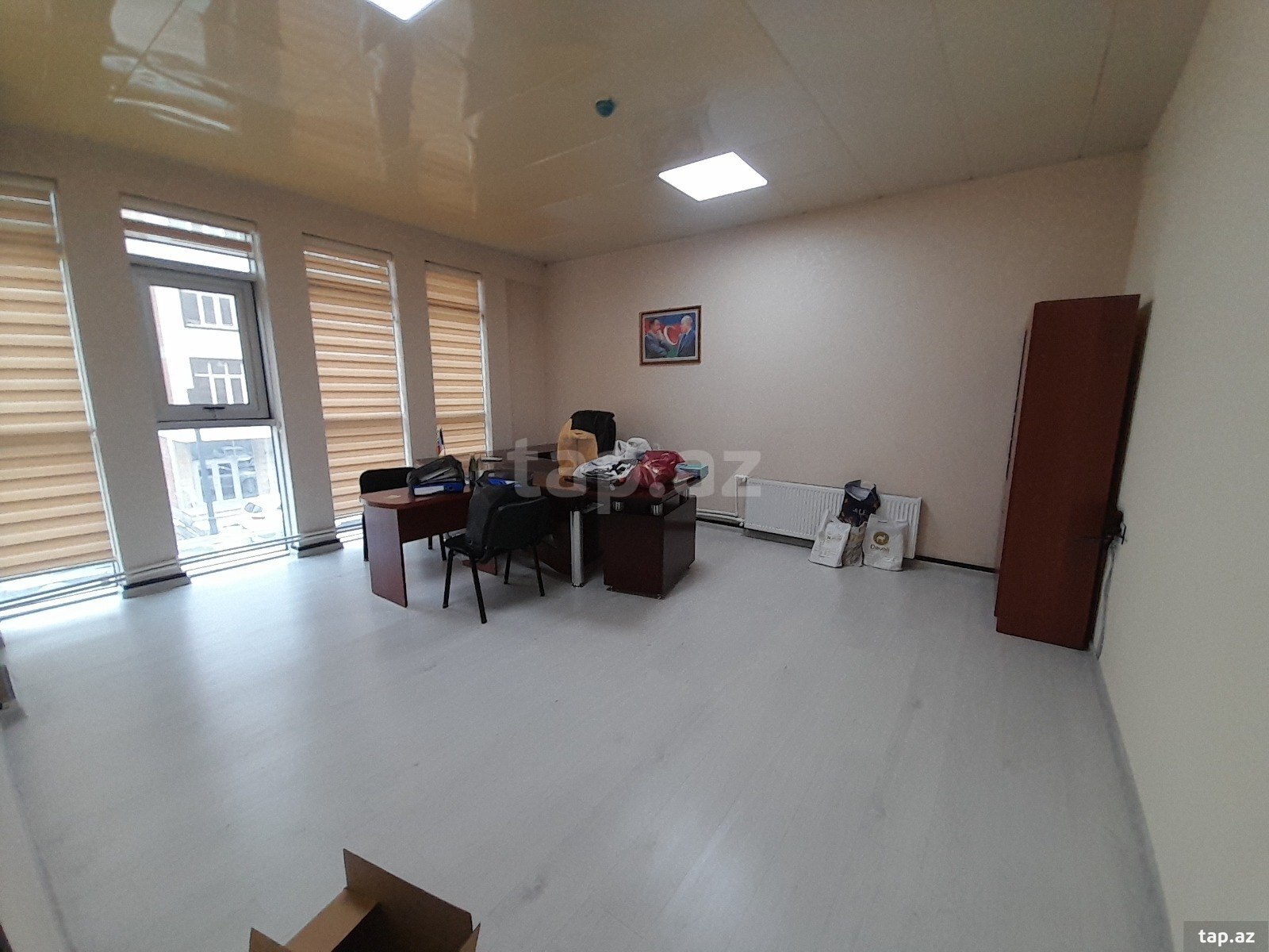 Ofis icarəyə verilir, Əhməd Rəcəbli küç. (2)