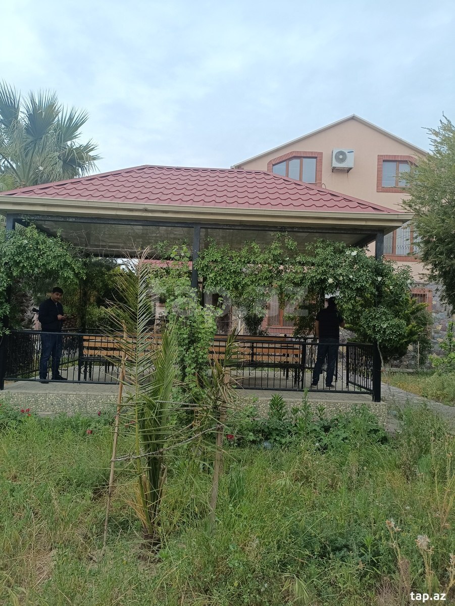 Bağ evi, Ləhic bağları (3)