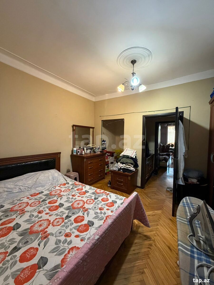 3-otaqlı mənzil, H. Cavid pr., 90 m²