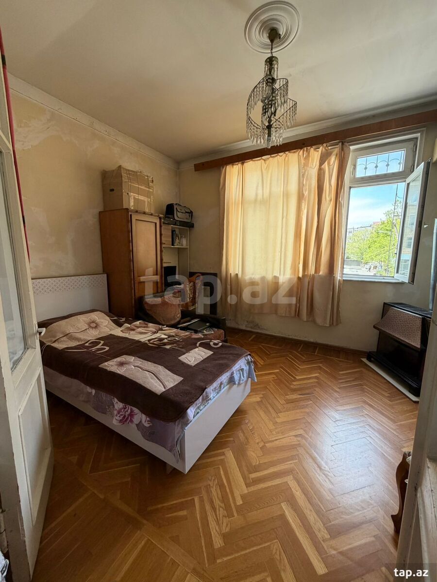 3-otaqlı mənzil, H. Cavid pr., 90 m²