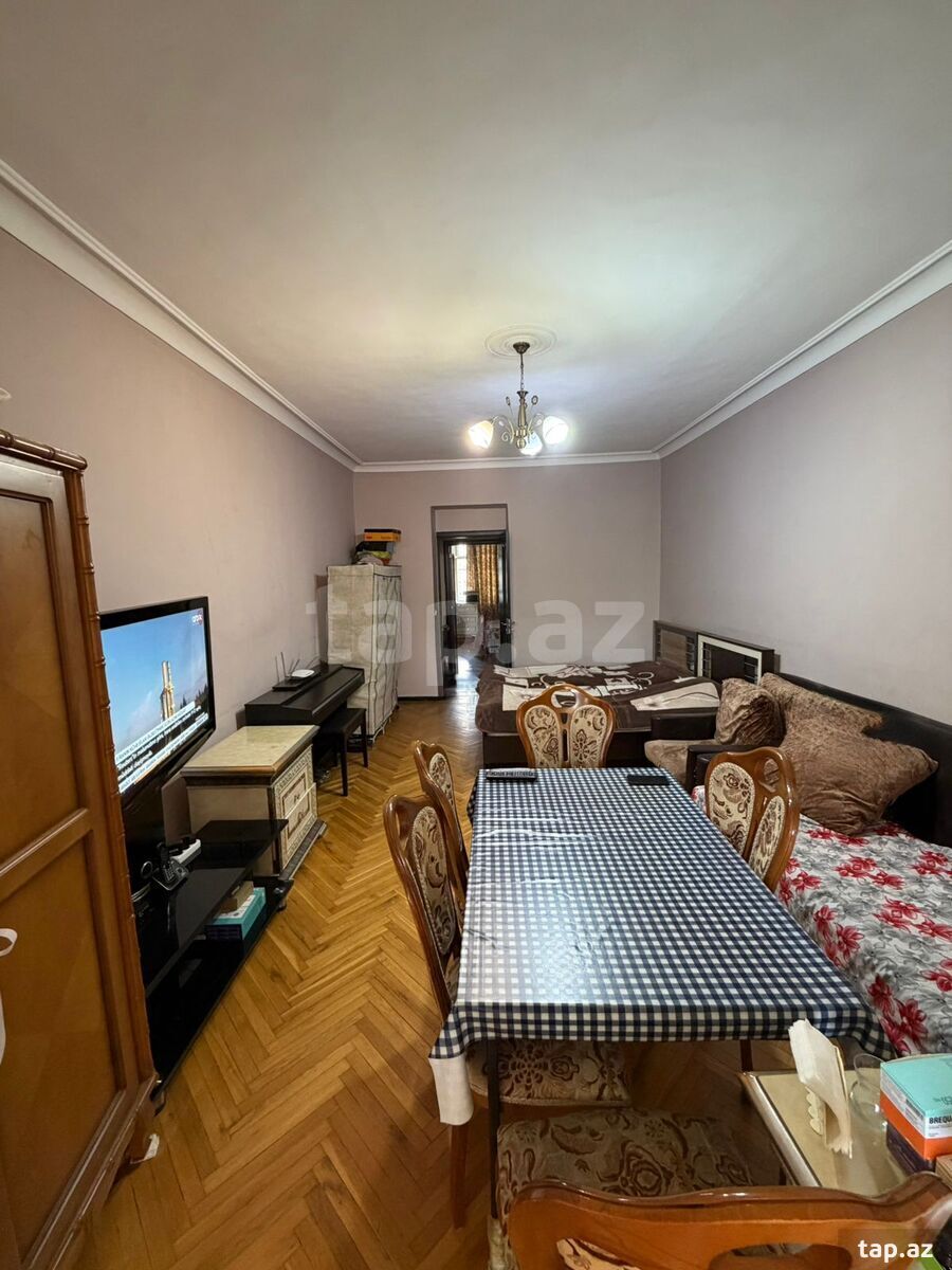 3-otaqlı mənzil, H. Cavid pr., 90 m²