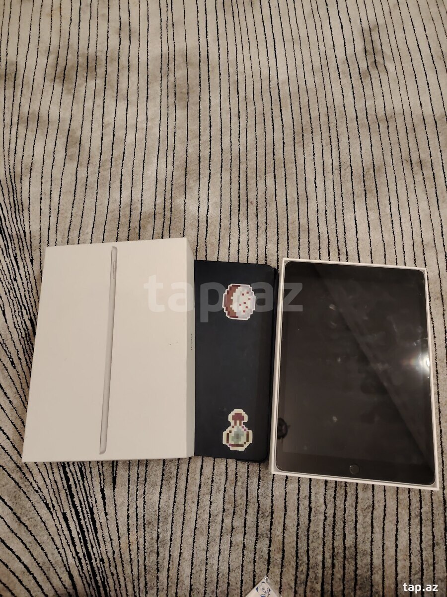 Apple iPad 10.2 (6)