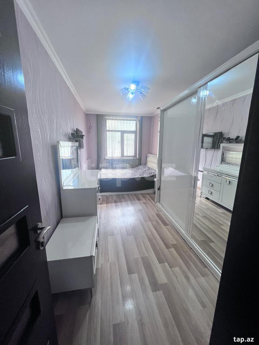 3-otaqlı mənzil, R.Rüstəmov küç.66, 61 m²