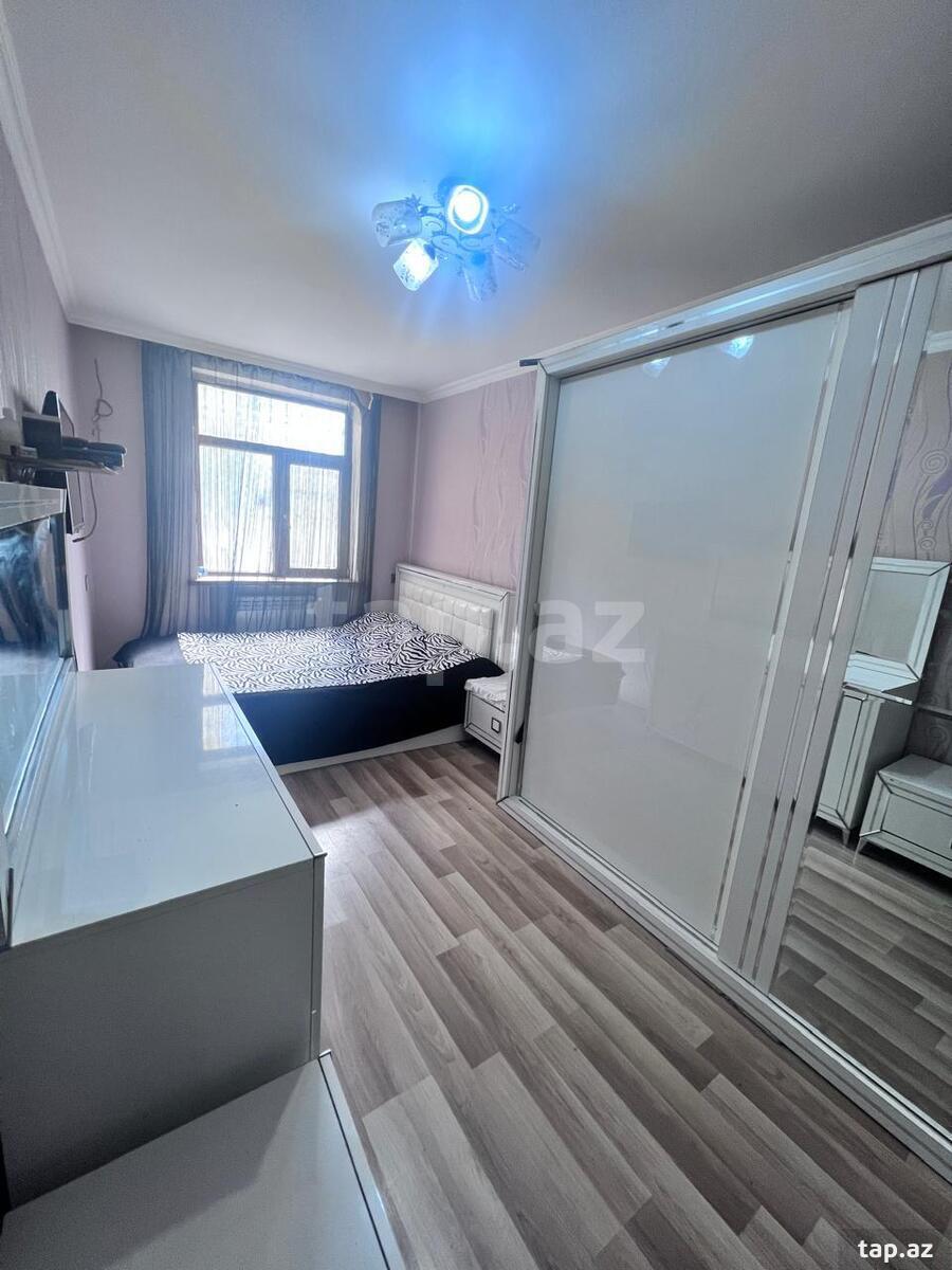 3-otaqlı mənzil, R.Rüstəmov küç.66, 61 m²