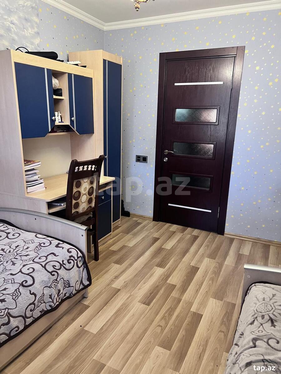 3-otaqlı mənzil, R.Rüstəmov küç.66, 61 m²