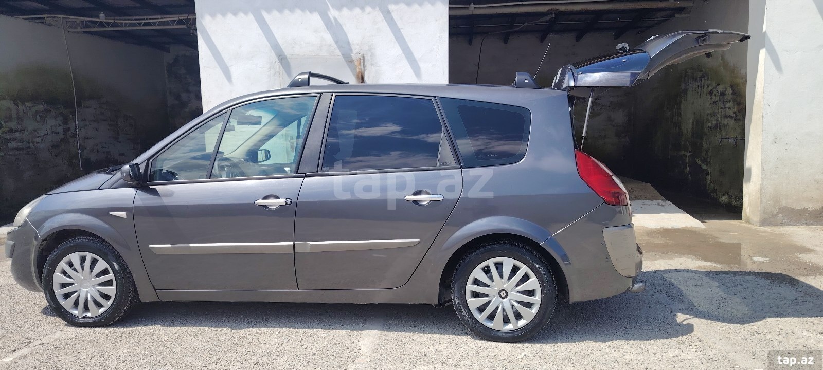 Renault Megane Scenic, 2007 il (4)
