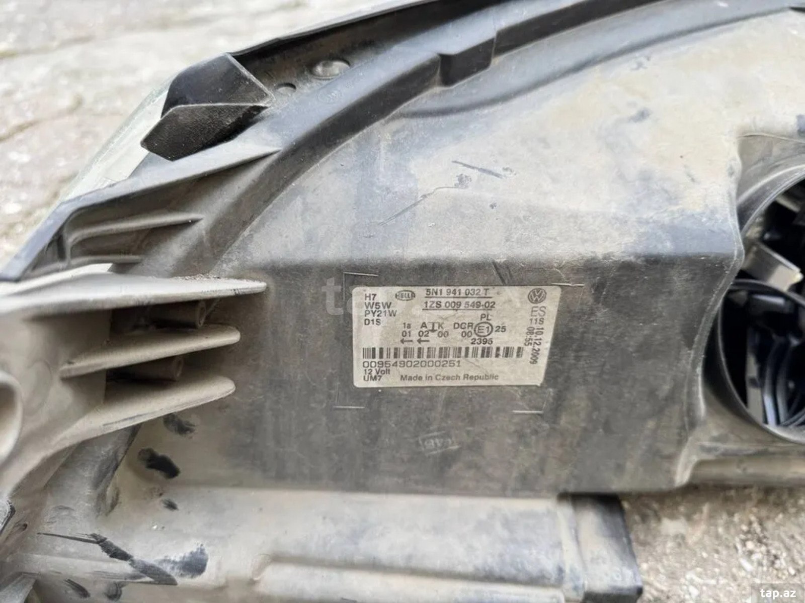 Volkswagen Tiguan sağ farası (4)