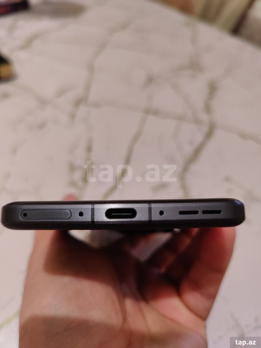OnePlus 13 Black 512GB/16GB (3)