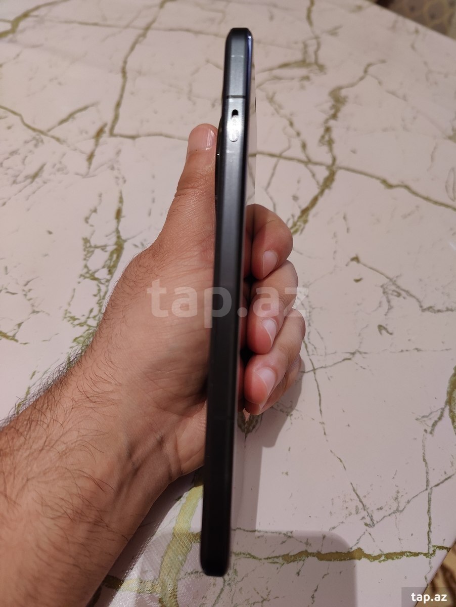 OnePlus 13 Black 512GB/16GB (2)