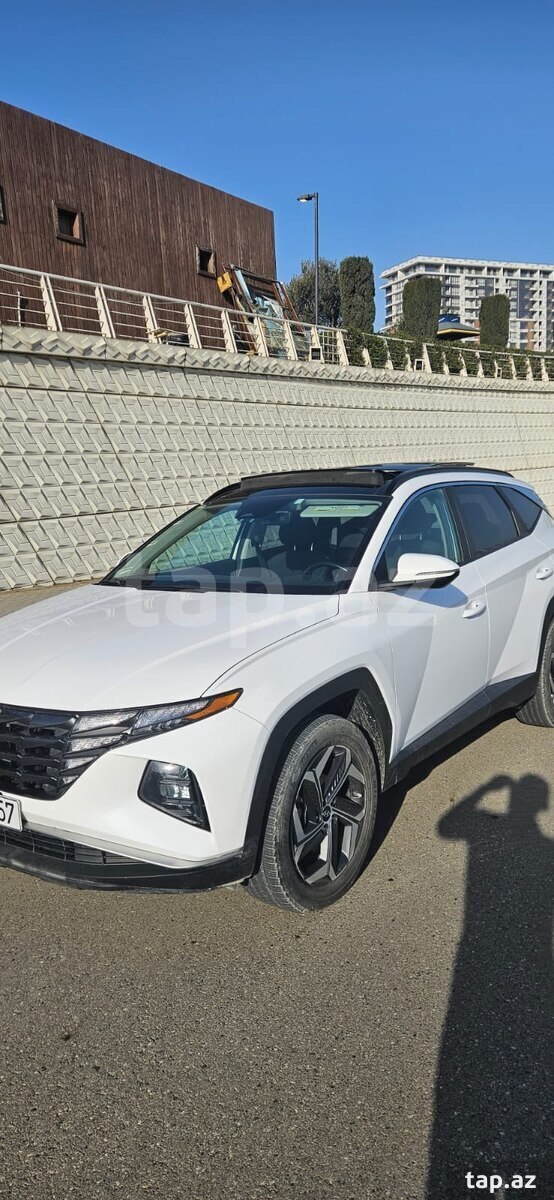 Hyundai Tucson, 2022 il (6)