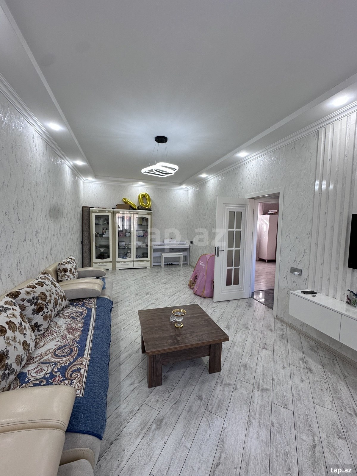 Həyət evi, Günəşli qəs. (17)