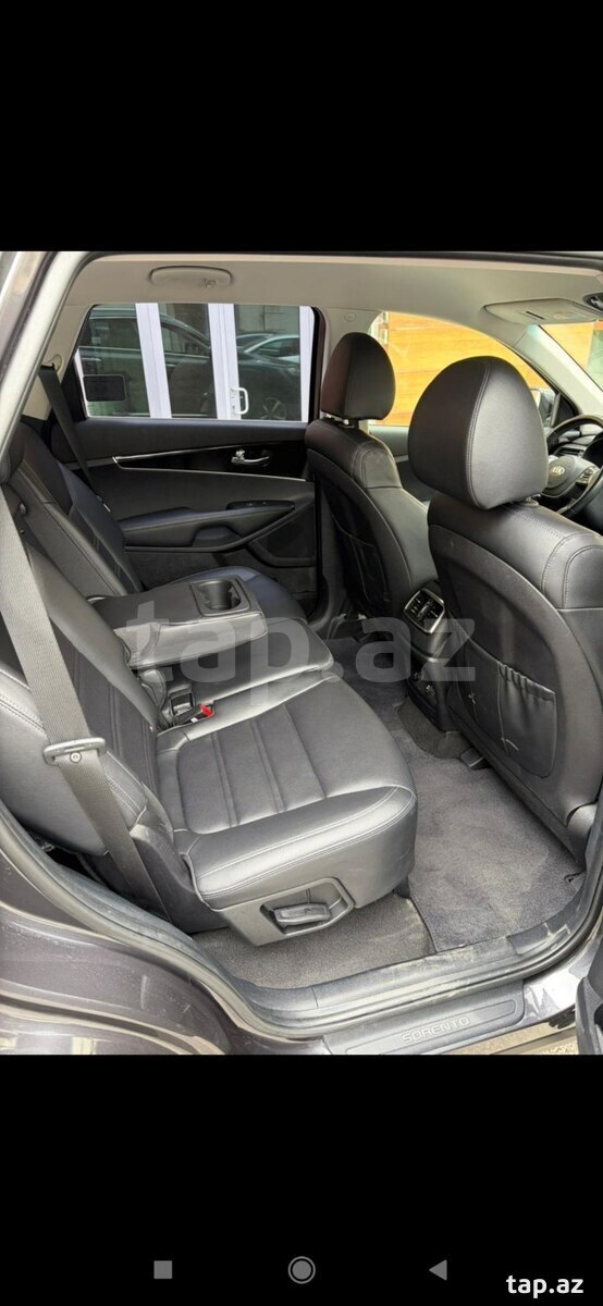 KIA Sorento, 2018 il (11)