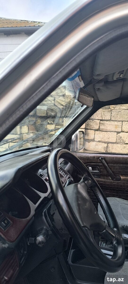 Mitsubishi Pajero, 1993 il (4)