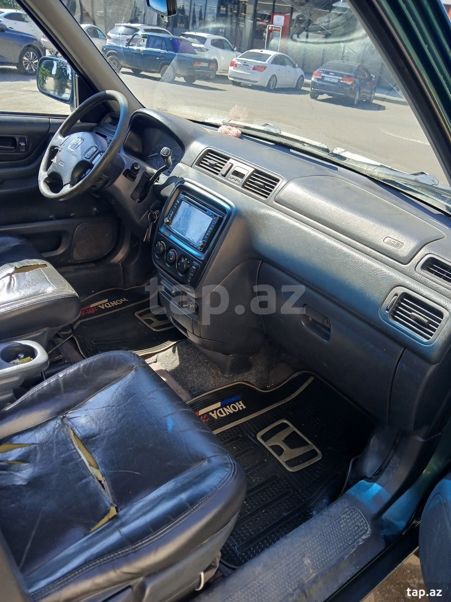 Honda CR-V, 2000 il (9)