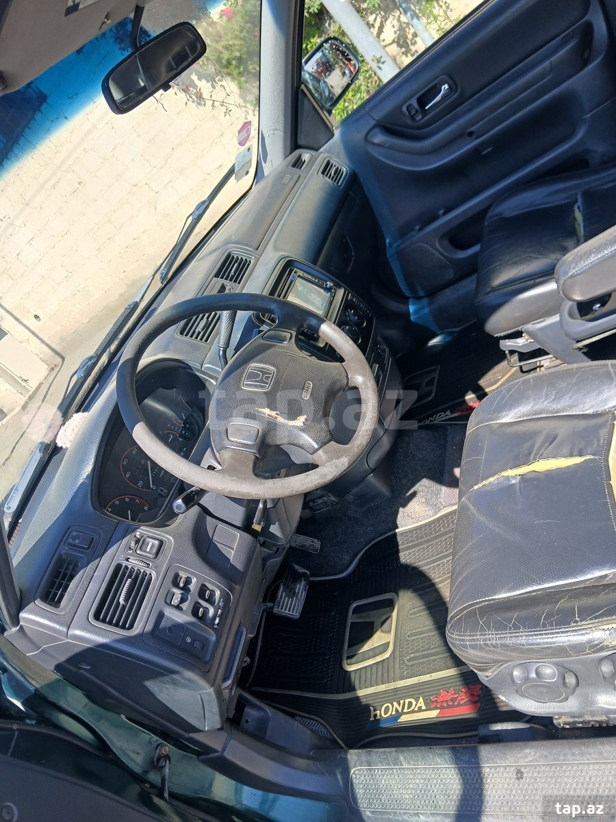 Honda CR-V, 2000 il (8)