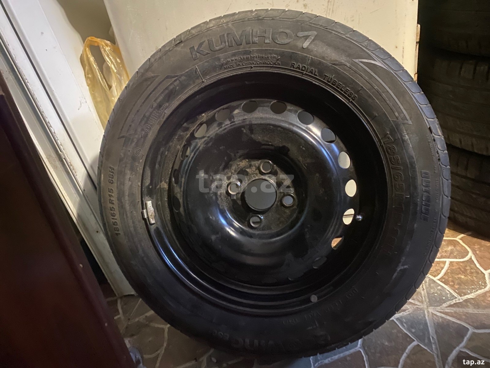 Kumho təkərləri185 65 R15