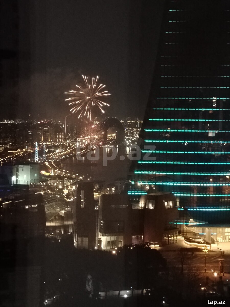 4-otaqlı mənzil, İzzət Nəbiyev küç., 175 m²