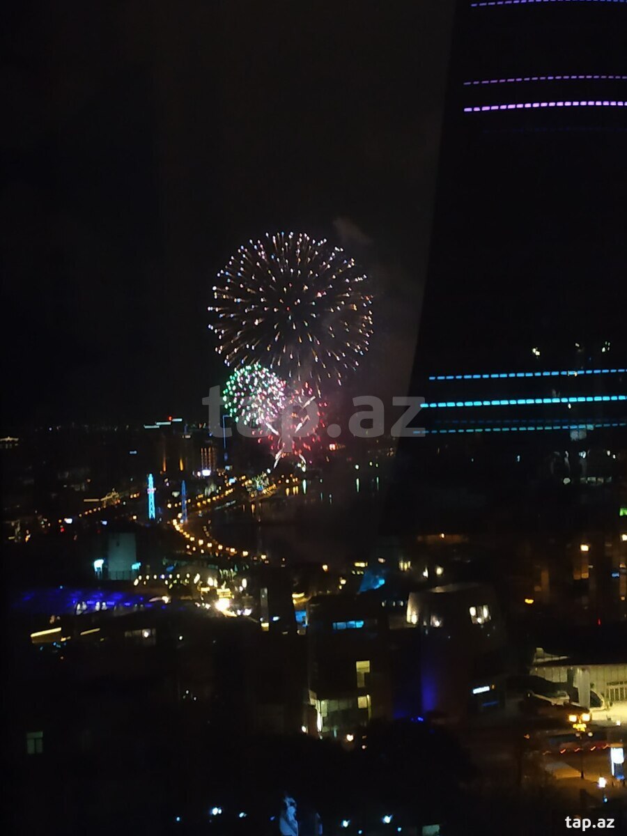 4-otaqlı mənzil, İzzət Nəbiyev küç., 175 m²