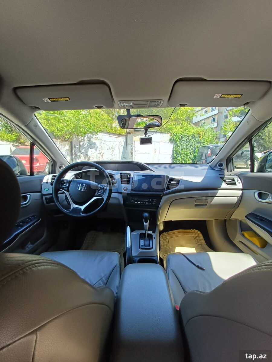 Honda Civic, 2011 il (10)