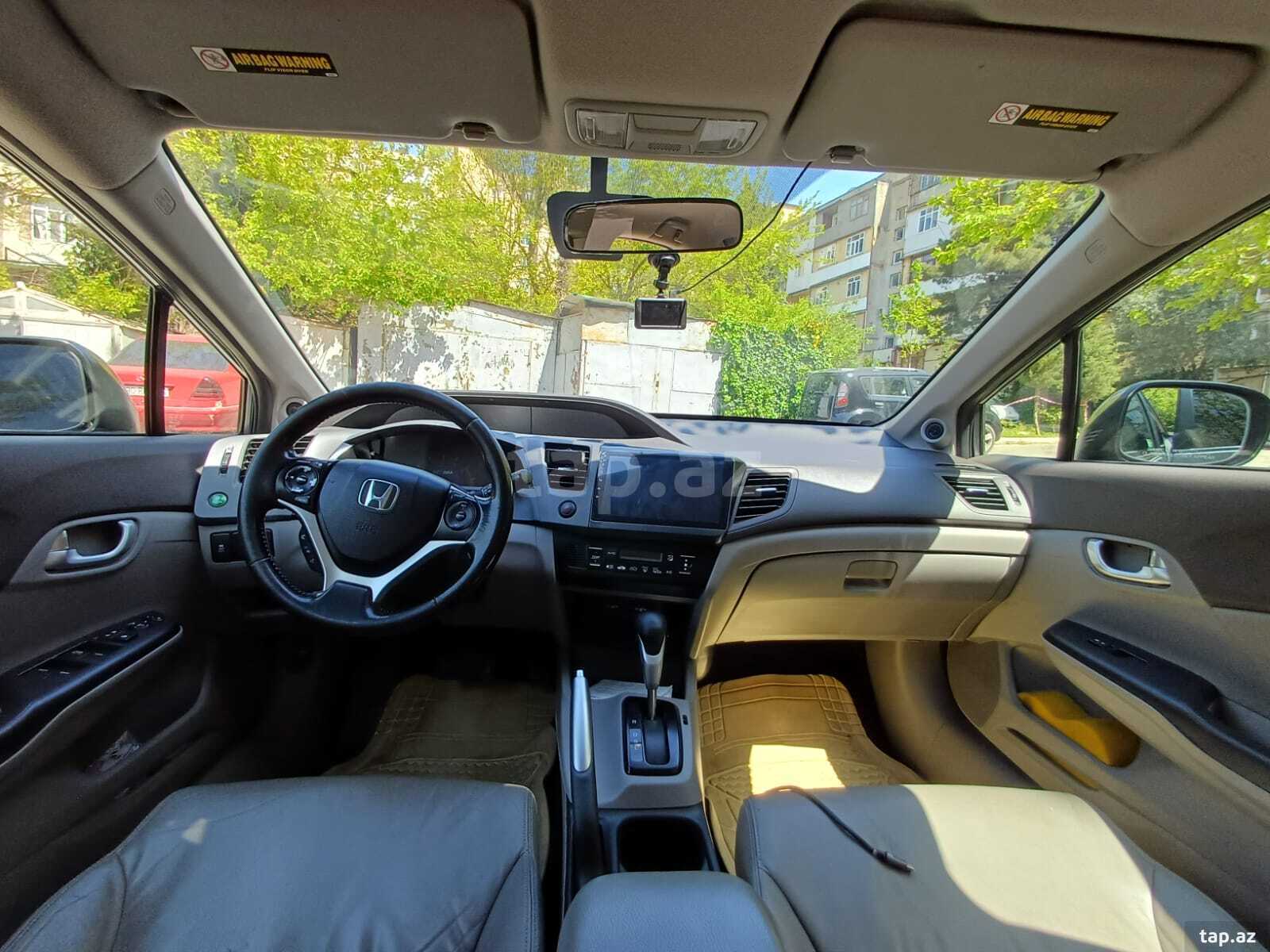 Honda Civic, 2011 il (9)