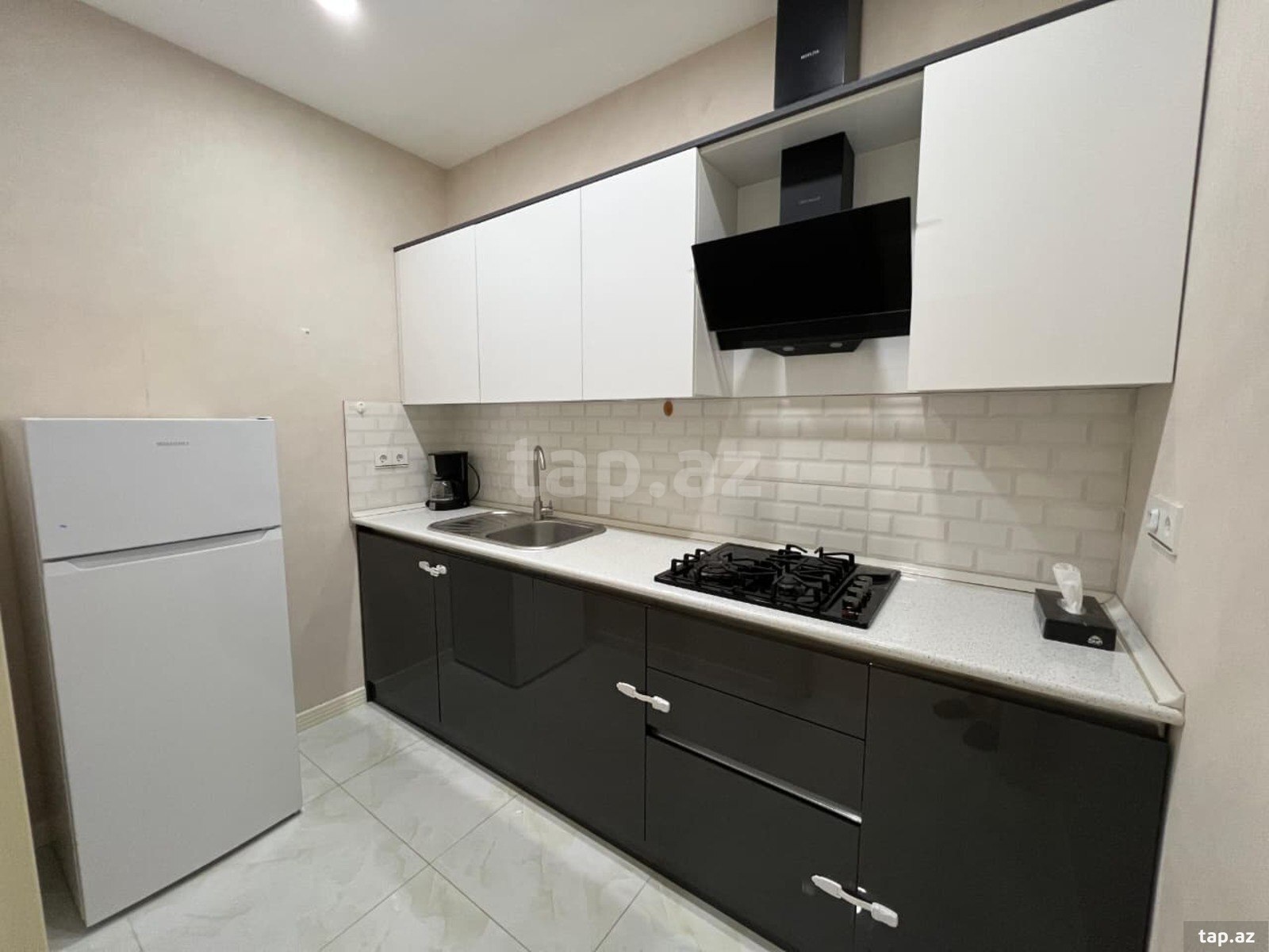 2-otaqlı yeni tikili kirayə verilir, Gənclik m., 80 m² (4)