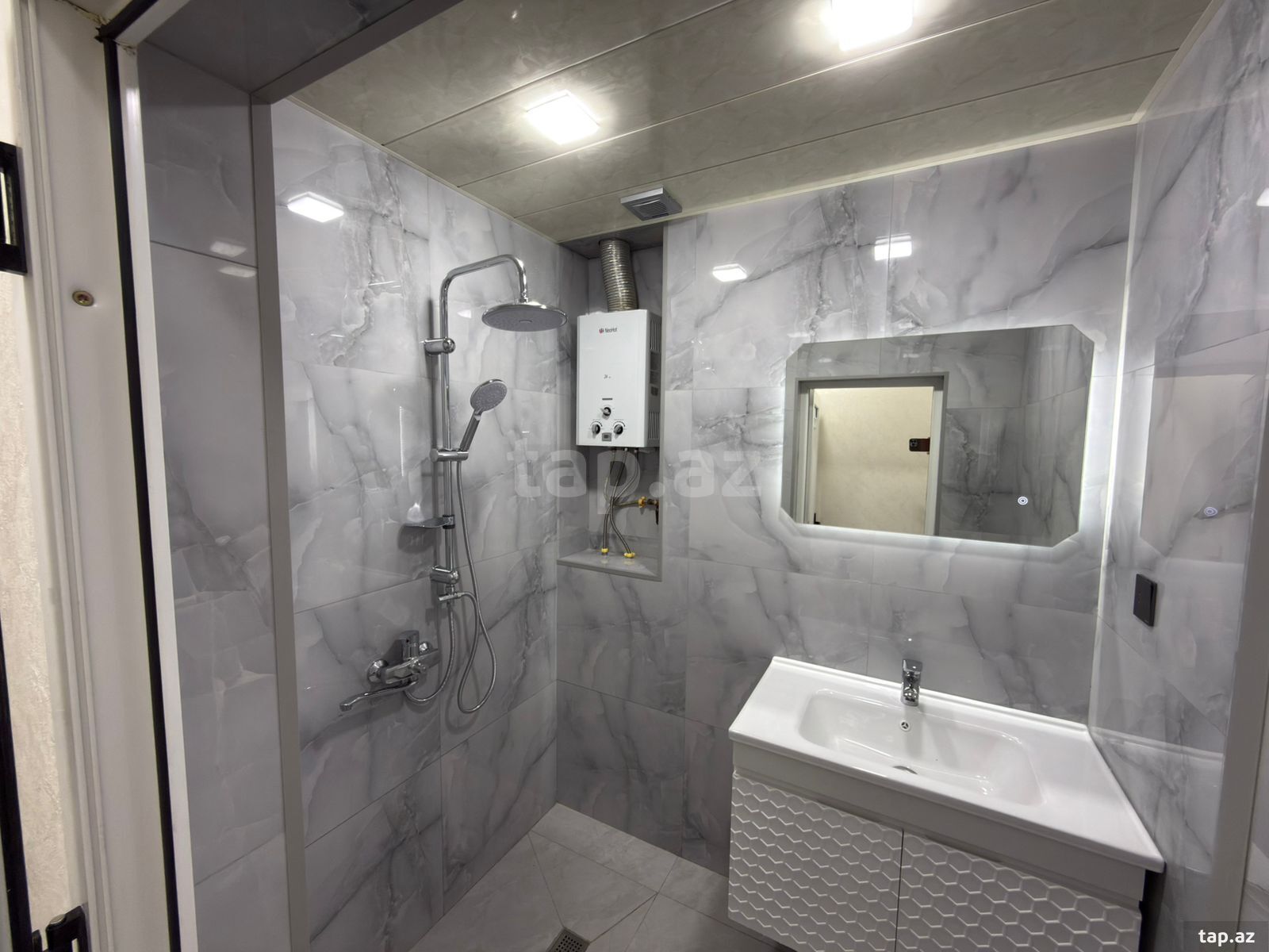 3-otaqlı mənzil, Yusif Vəzir Çəmənzəminli küç., 75 m²
